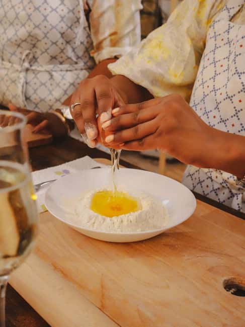 Rome: Traditional Pasta, Spritz & Tiramisu Cooking Class - What this Rome cooking class is really like