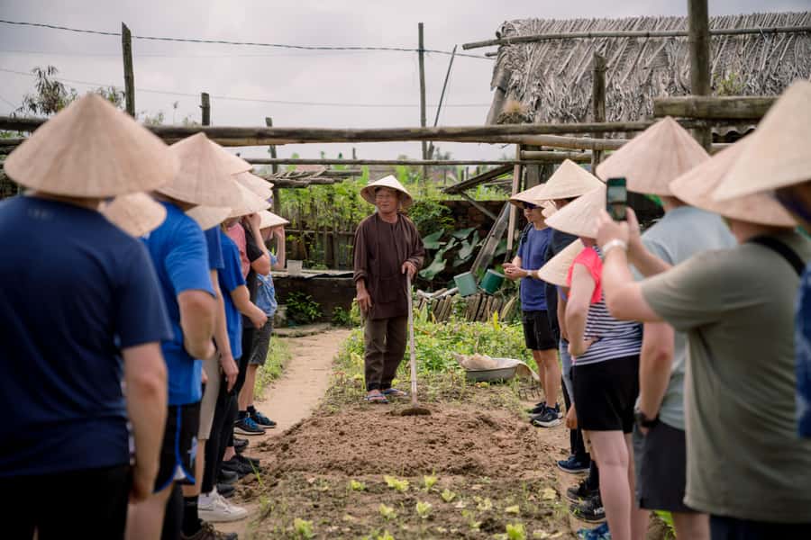 Rural Cycle, Market Tour, Basket Boat & Organic Farm Cooking - Should you book it?
