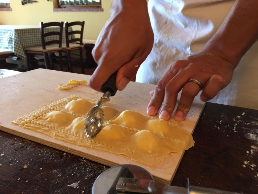 San Gimignano: Tuscan Cooking Class - What makes this more than a meal