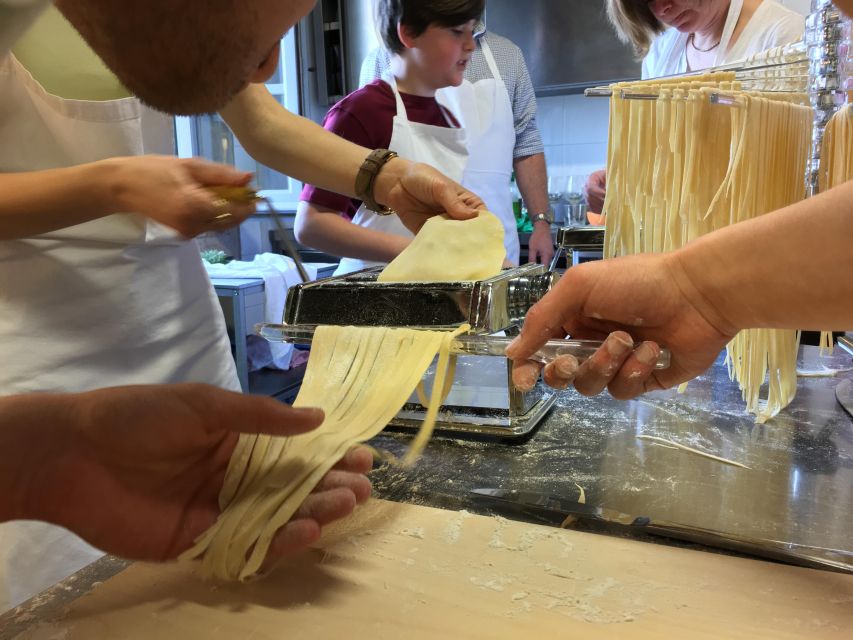 San Gimignano: Tuscan Cooking Class - Handmade pasta is the main attraction