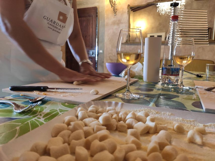 San Gimignano: Tuscan Cooking Class - Is $158.60 a fair price?