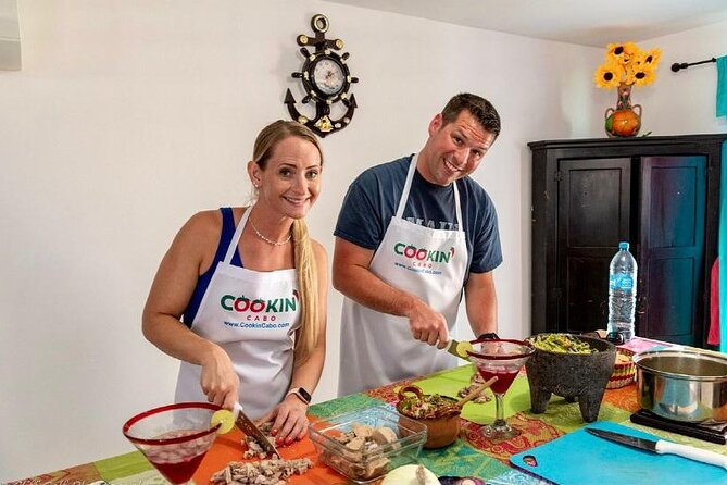 San Jose del Cabo Cooking Class Experience and Local Markets - Salsas, guacamole, and the drinks