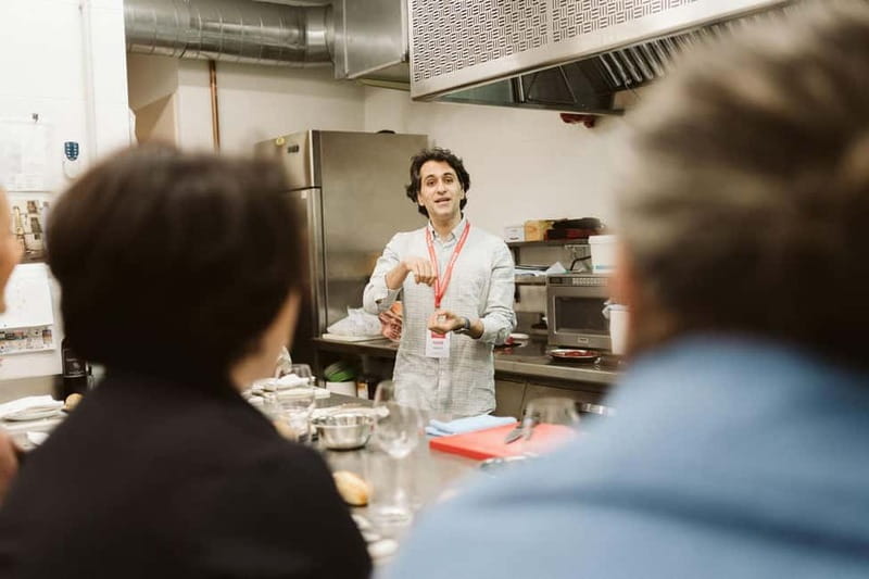San Sebastian: Authentic Basque Cooking Class - Meeting the group in San Sebastian’s Old Town
