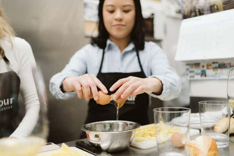San Sebastian: Authentic Basque Cooking Class - How hands-on is the cooking?