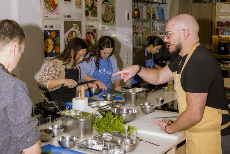 San Sebastián: Market Tour and Basque Cooking Class English - From market stalls to the cooking school