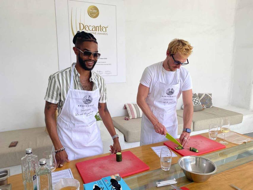 Santorini: Private Cooking Class and Wine Tasting Tour - Pickup, group size, and the cruise ship warning