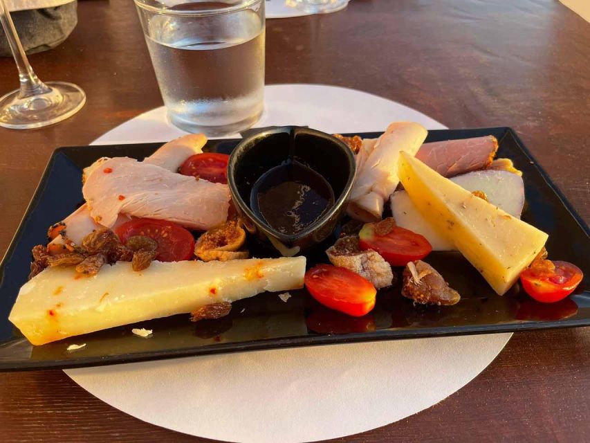 Santorini: Private Cooking Class and Wine Tasting Tour - Who will enjoy this Santorini food tour?