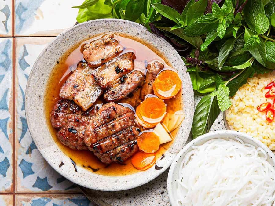 Sapa: Bun Cha Cooking Class - A warm welcome and a look at Vietnamese ingredients