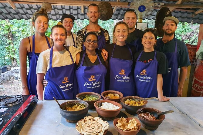 Sea waves sri lankan cooking class - An open kitchen with a jungle view