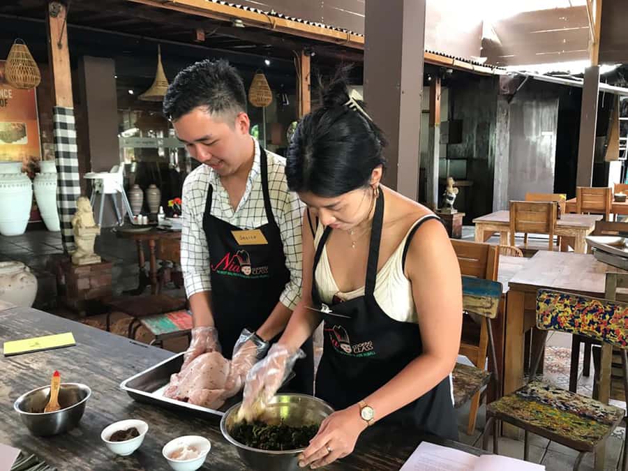 Seminyak: Balinese Cooking Class & Market Tour - Key things to know before booking