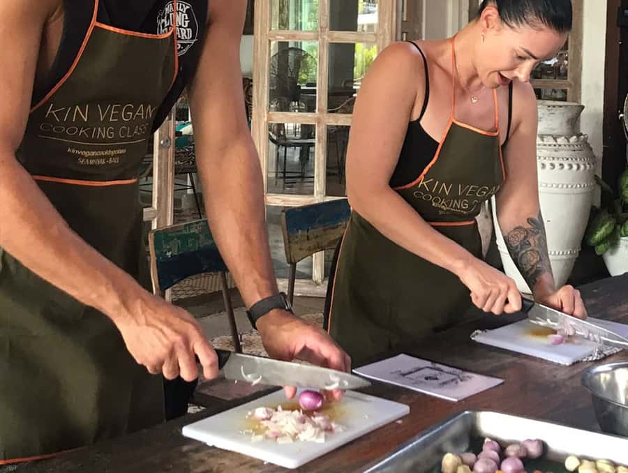 Seminyak: Vegetarian Cooking Class - Moving From Market Stall to Cooking Bench