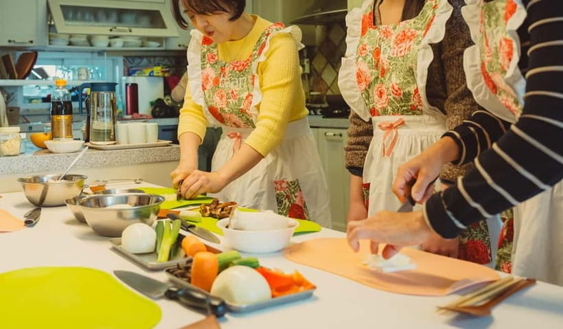 Seoul: Authentic Korean Cooking Class and Market Tour - Shopping for Korean ingredients at the local market