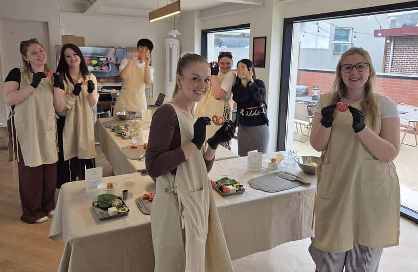 Seoul: Cooking Class and Tour with Michelin-Trained Chef - Tasting Mangwon Market Before Cooking
