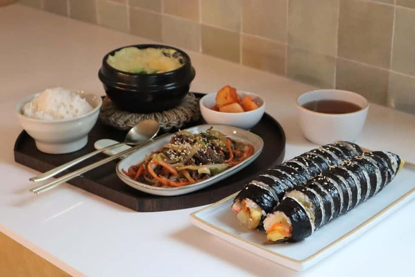 Seoul: Korean Cooking Class with Local Grocery Shopping - Who should book this cooking class?