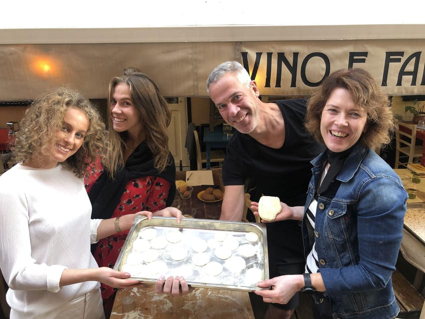 Sestri Levante: Pesto & Cooking Classes, Wine Tasting - Focaccia and bread with a beach snack afterward