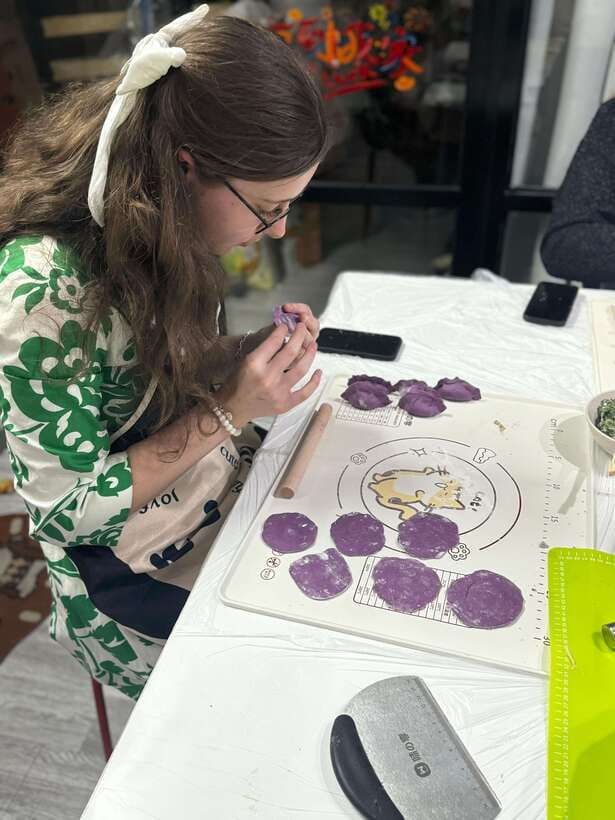 Shanghai-Cooking Dumpling & Meal in Local Family-w/Vegan - Should you book the Shanghai dumpling class?