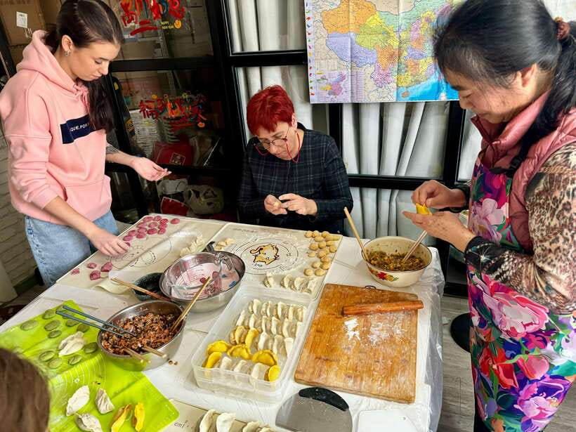 Shanghai-Cooking Dumpling & Meal in Local Family-w/Vegan - The 2.5-hour dumpling class