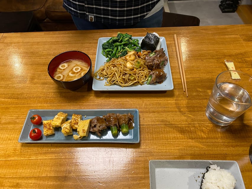 Shinjuku Tokyo: Authentic Japanese Home-Style Culinary Class - Key points at a glance