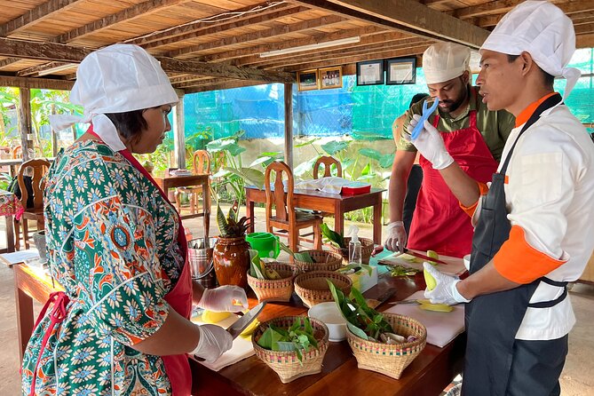 Siem Reap Guided Day Trip to Local Village and Cooking Class - Cooking with Chef Sophos