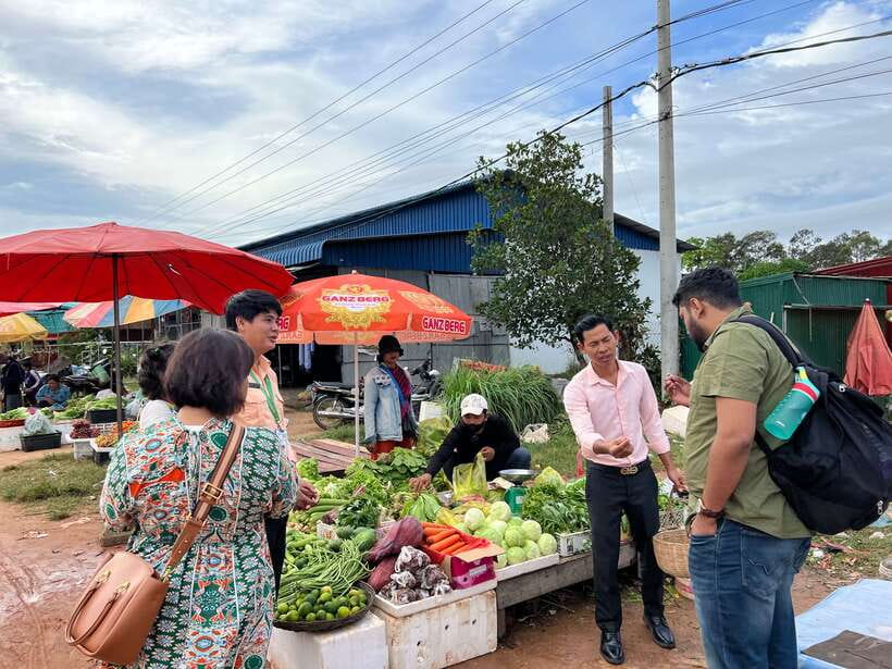 Siem Reap: Guided Day Trip to Local Village & Cooking Class - Should you book the Siem Reap village cooking class?