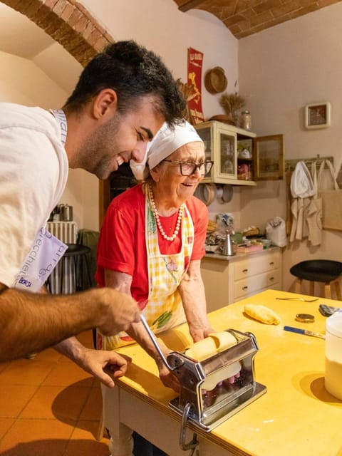 Siena: Cooking Class with Cristiana and Mamma Nora - Arriving at Fattoria Renaccino