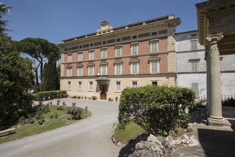 Siena: Organic Cooking Class & Tastings - What the $124.61 price delivers