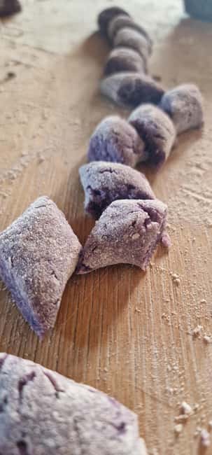 Siena: Private Handmade Pasta Cooking Class in Tuscany - How the four-hour class unfolds