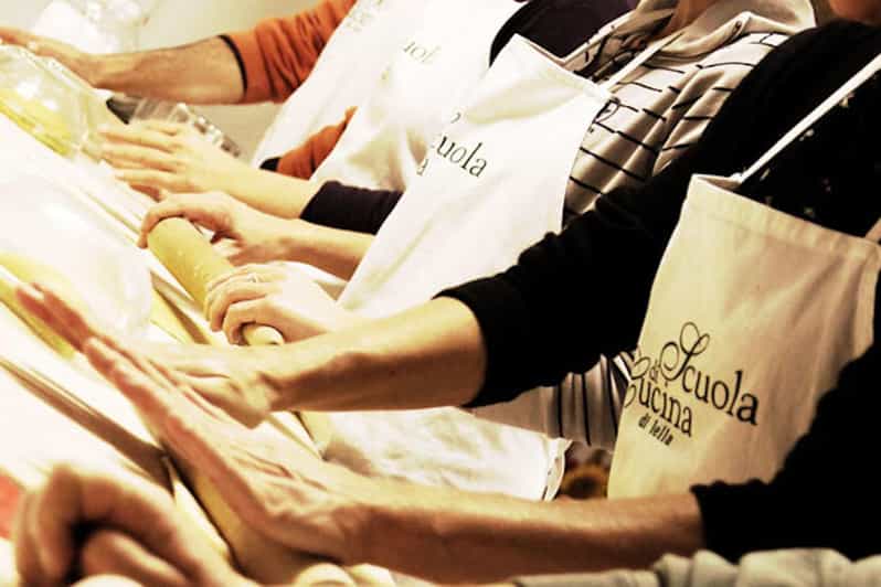 Siena: Traditional Tuscan Cooking Class with Fresh Pasta - Key points to know before booking