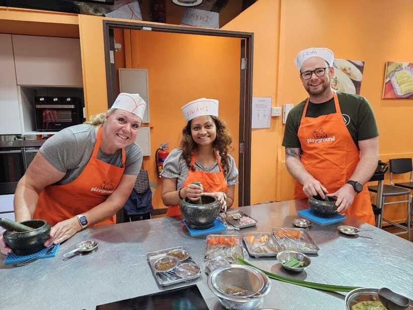 Singapore: Hands-on Cooking Class with Cultural Immersion - From Coffee and Snacks to the Kitchen