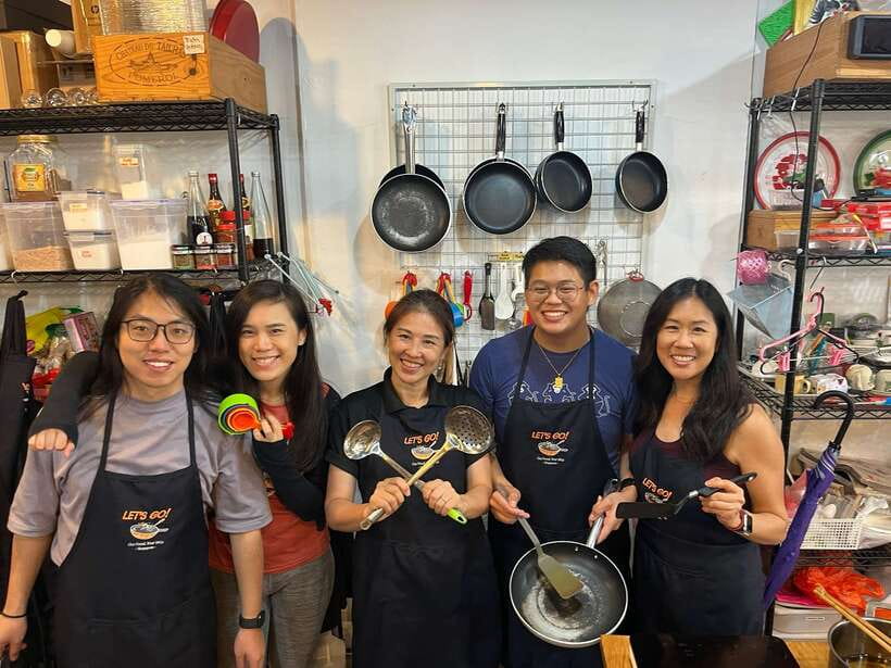Singapore: Market-to-Table Experience and Cooking Class - Who will enjoy this most?