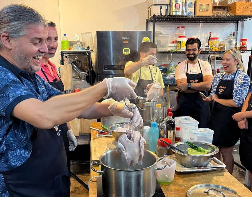 Singapore: Market-to-Table Experience and Cooking Class - The wet market is more than a shopping stop