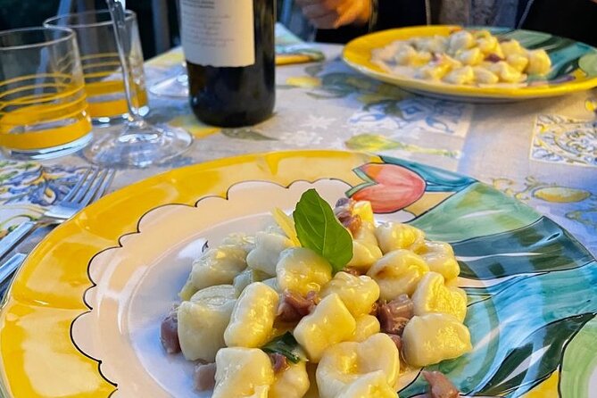 Small-Group Cooking Class in Positano: Gnocchi, Tiramisù & Drinks - Who will enjoy this class most?