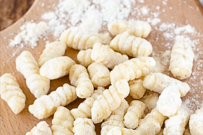 Small-Group Cooking Class in Positano: Gnocchi, Tiramisù & Drinks - Booking advice and cancellation details