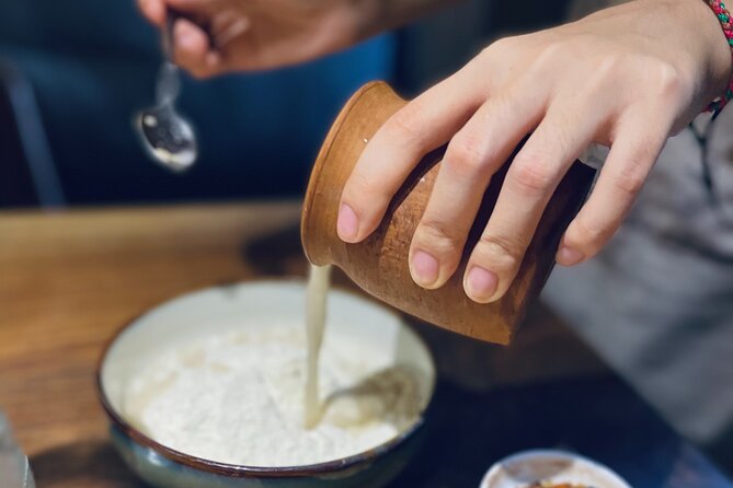 Small-Group Khinkali and Khachapuri Cooking Class in Tbilisi - Preparing khachapuri from dough to cheese