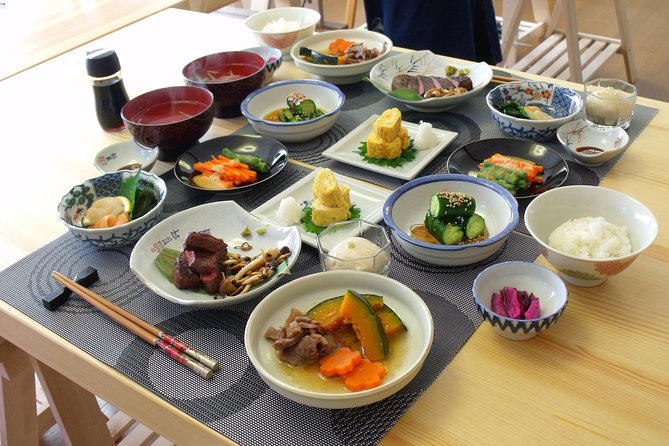 Small-Group Wagyu Beef and 7 Japanese Dishes Tokyo Cooking Class - What makes this Tokyo cooking class worth considering