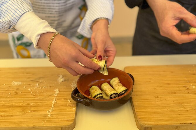 Sorrento: Gluten-Free Cooking Class with a Professional Chef - Rolling Gnocchi With Chef Geppi