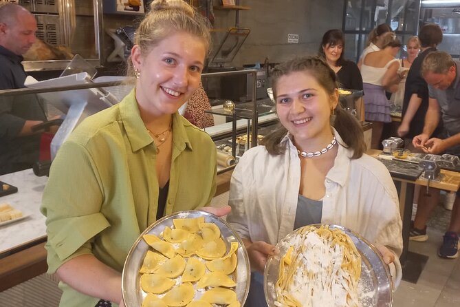 Sorrento: Pasta and Tiramisu Cooking Class with Lunch and Wine - Learning fresh pasta from flour to plate