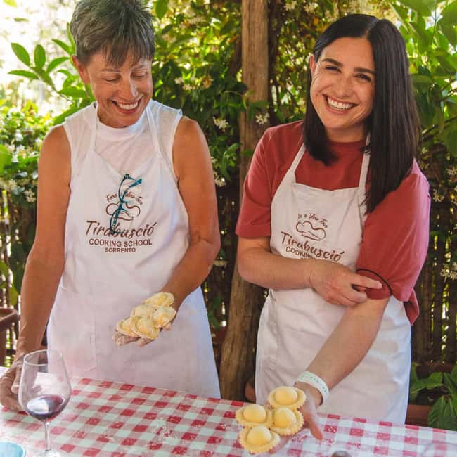 Sorrento: Pasta Making Class - Making eggplant parmigiana the Campanian way