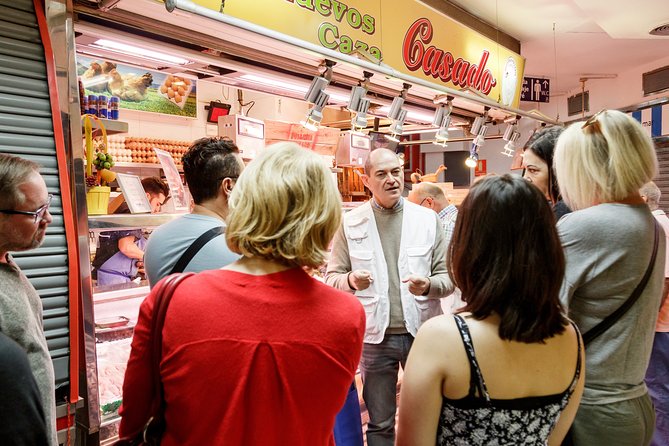 Spanish Cooking Class Paella Tapas and Sangria in Madrid - Meeting the chef at C. de Moratín 11
