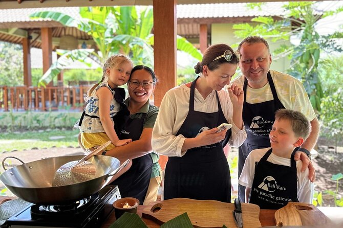Spice Garden, Jamu & Cooking Class in Bali Village - Cooking in Paon Bali, an open-air village kitchen