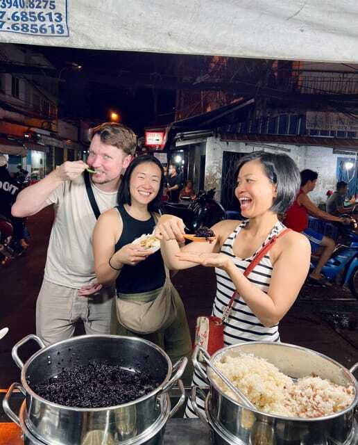Street Food Walking Tour with a Cooking Instructor - Lua’s role as a cooking instructor