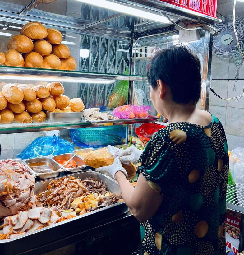 Street Food Walking Tour with a Cooking Instructor - The value of $42