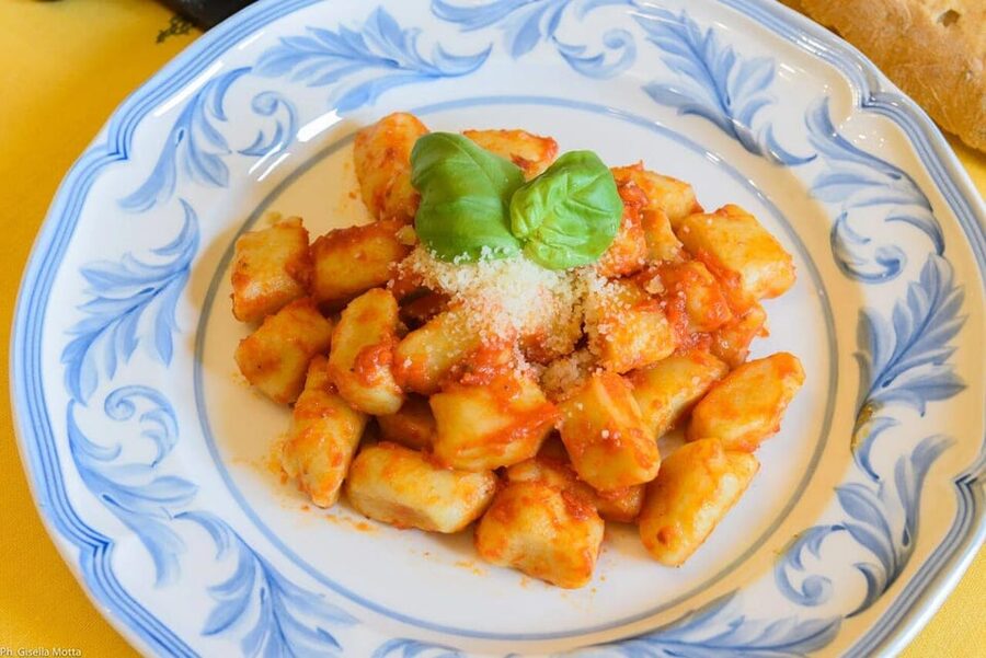 Stresa: Cooking Class at a Local's Home - Your own workstation, ingredients, and cooking time