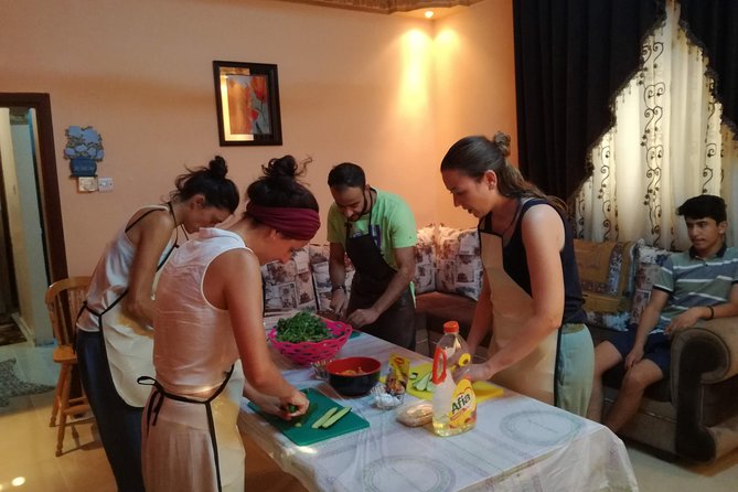 Suhaila (connecting through cooking) - Why the group size changes the evening