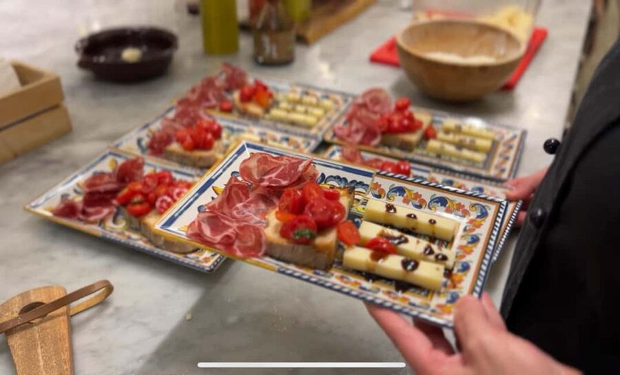 Super Fun Pasta and Gelato Cooking Class by the Vatican - A cooking class with a meal at the end