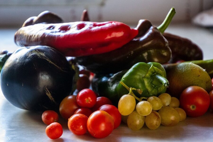 Syracuse: Traditional Cooking Class & Ancient Market Visit - Meeting Chef Ettore at Piazza Pancali