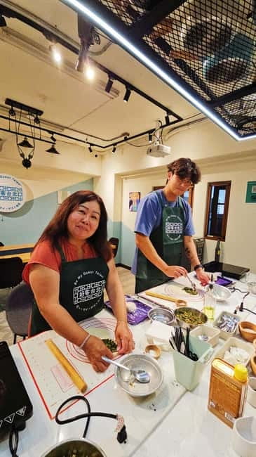 Taipei: Cooking Class & Market Adventure Historic Dadaocheng - Timing, booking, and small details that matter