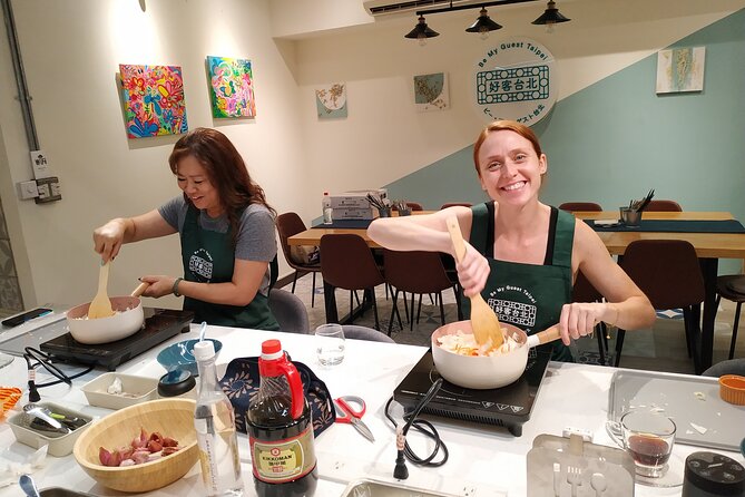 Taipei Cooking Class & Market Adventure in Historic Dadaocheng - Why Dadaocheng is a good place for a cooking class