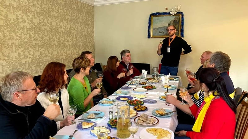 Tbilisi: Cooking Class with a Local Family - Meeting Shorena and entering the family kitchen