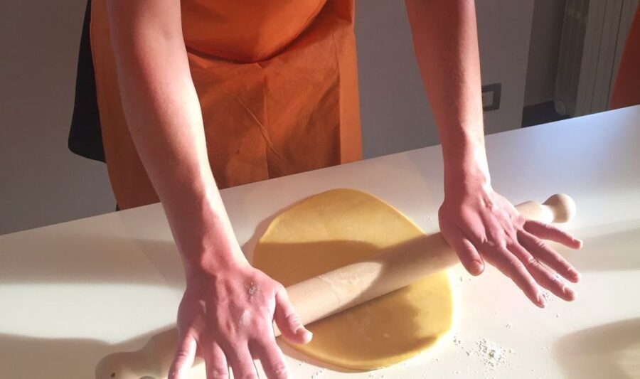 Testaccio: Home Cooking Cacio e Pepe, Amatriciana, Carbonara - Meeting Milvia and Andrea in their Roman home